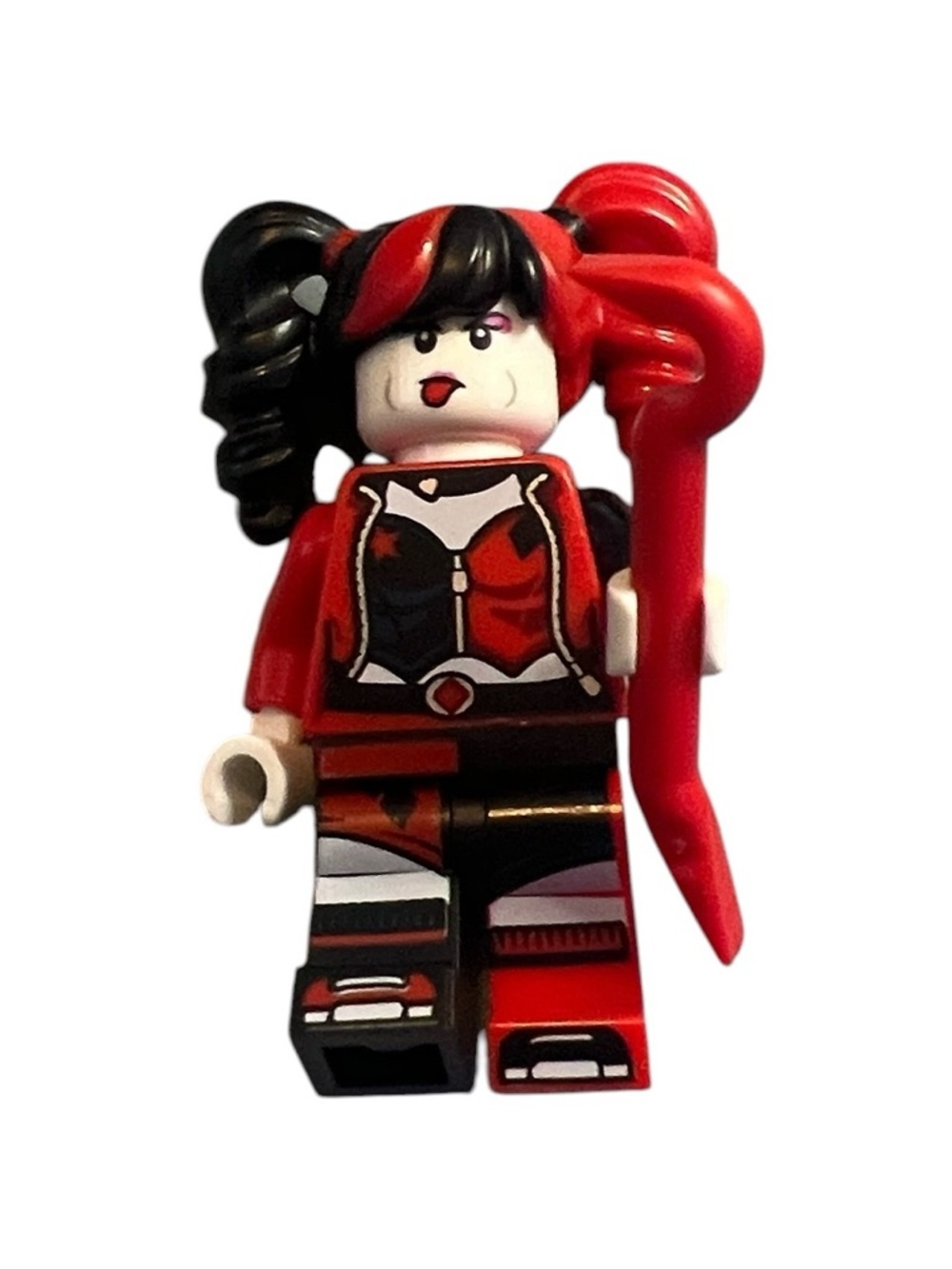 LEGO Harley Quinn Style Minifigure Custom Red Black Pigtails DC Villain Figure - Picture 3 of 4